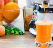 Säfte, Smoothies & Co: Selbst machen statt kaufen!